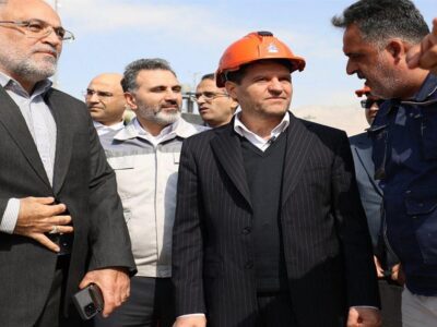تاکید مدیر عامل شرکت ملی صنایع پتروشیمی بر لزوم تکمیل زیر ساخت های پیشرو در منطقه عسلویه